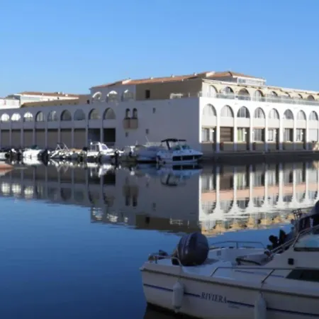 Apartment Joli 2 Pieces A 200m Des Plages Avec Terrasse Et Parking - Fr-1-338-163 *