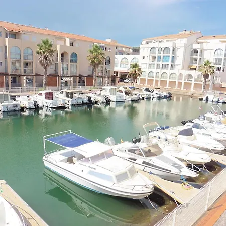 Joli 2 Pieces A 200m Des Plages Avec Terrasse Et Parking - Fr-1-338-163 דירה