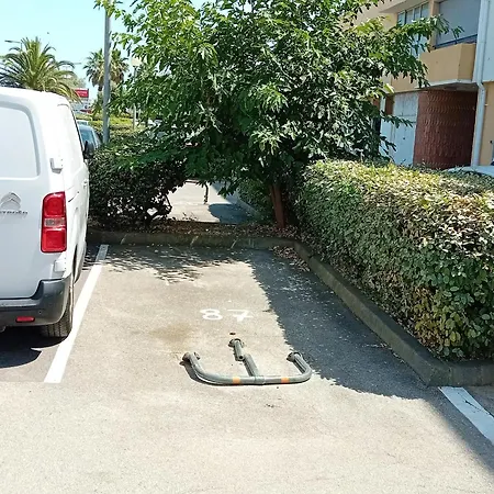 Joli 2 Pièces à 200m Des Plages Avec Terrasse Et Parking - Fr-1-338-163 Apartamento Sète