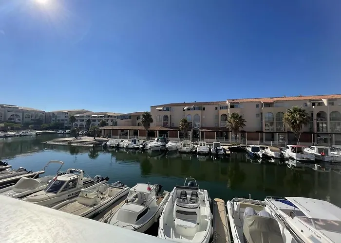 Joli 2 Pièces à 200m Des Plages Avec Terrasse Et Parking - Fr-1-338-163 * Sète
