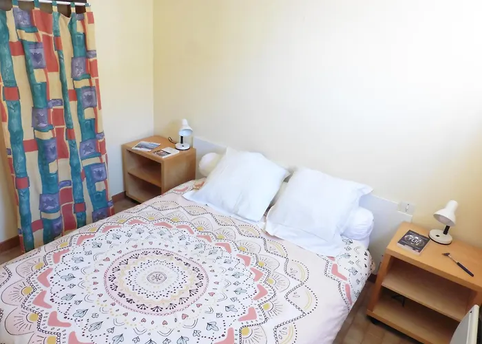 Joli 2 Pièces à 200m Des Plages Avec Terrasse Et Parking - Fr-1-338-163 Apartamento *